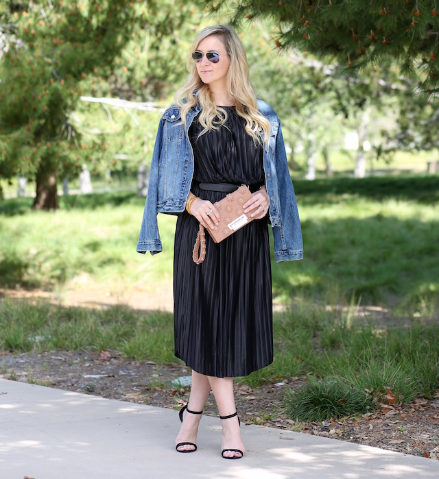 banana-pleated-dress-1-9